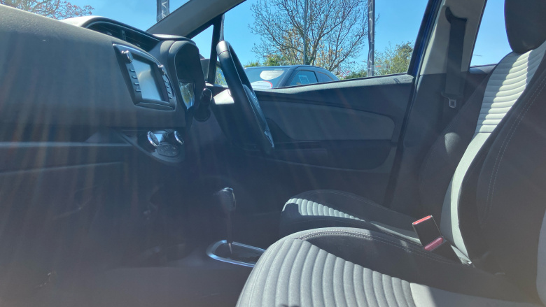 Toyota Yaris 1.5 Hybrid Icon 5dr CVT Hybrid Hatchback